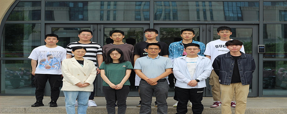 2023夏，欢送第二届毕业生